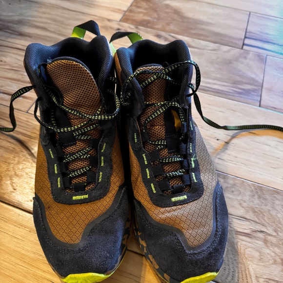 Under Armour mens Charged Bandit Trek 2 boots - Picture 2 of 5